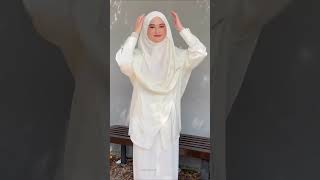 SHAWL Raya Tutorial  Cara Pakai Tudung Shawl Labuh Paling Sweets [upl. by Sessler821]