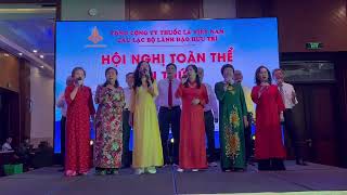 quot Vinataba mái nhà niềm tin quot Lời Việt Hùng nhạc Xuân Chung Tốp ca CLB hưu vinataba thể hiện [upl. by Yolane]