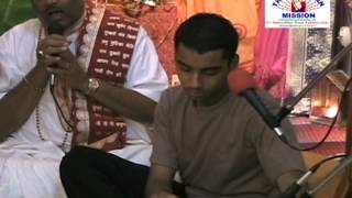 Avesh Chadee and Mahantji Dr Balliram Chadee sings Hanuman Chaleesa [upl. by Eitsyrk]