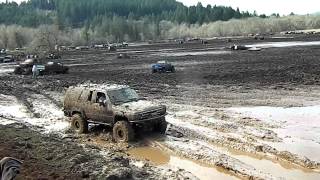 Toyota trucks wheeling 2012 Oregon Mud Fest [upl. by Salguod]