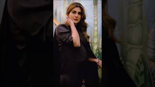 Kubra Khan showbizloverss love dress viralshort [upl. by Elocaj97]