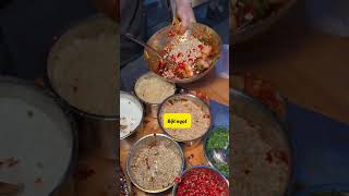 Bánh bao kẹp thịt food [upl. by Avot111]