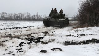 Ucraina i russi avanzano ad Avdiivka Gb a novembre 931 russi morti al giorno [upl. by Enialahs276]