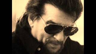 Waylon Jennings Looking For Suzanne [upl. by Aurelie971]