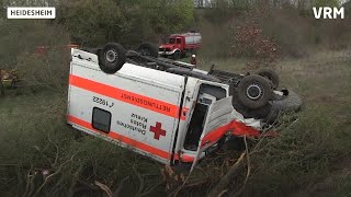 Heidesheim Rettungswagen landet auf dem Dach [upl. by Auot]