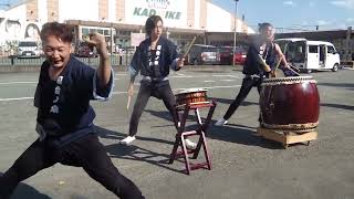 20240817三島市 三嶋大祭り３日目①和太鼓演奏 「烏合ノ衆」 三島田町駅前広場wmv [upl. by Searby]