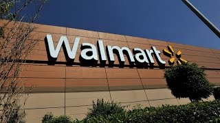 Cowboy Lassos Man Suspected Of Bike Theft At WalMart [upl. by Eniaral]