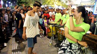 Penonton datang bikin rusuh angklung malioboro yogyakarta [upl. by Nonnahsed629]