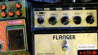 ADA flanger 90s RI Vs ibanez digital flanger  L series [upl. by Letnohc454]