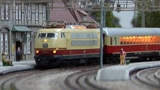 Modelleisenbahn Hessisch Lichtenau Spur H0 Holle Modellbahn mit RheingoldExpress [upl. by Yenffad]