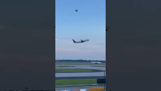 737 takeoff from Atlanta planes aviation avgeek [upl. by Lymn]