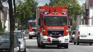 Schwerer Vehrkehrunfall auf Landstraße Rüstzug Berufsfeuerwehr Neumünster [upl. by Kokaras]