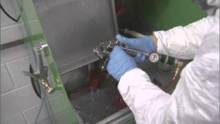 Cromax® Pro  PAINTER TIP  Spray Gun Cleaning USA [upl. by Norrehc]