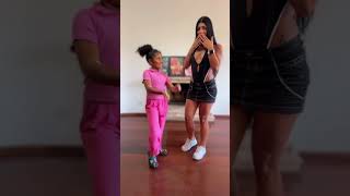 Alice e tropa shortviral dance humor viralshort shortvideo viralvideoschocolate viralvideos [upl. by Anahsar]