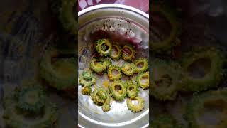 Karela fry🤤 ytshorts food foodie karela views subscribe viralvideo [upl. by Arsi282]