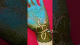 Latest stylish flower fronthand mehandi design  simple shaded mehndi design shorts [upl. by Rowena]