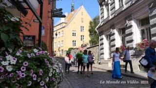 Tallinn  Estonie  Un tour dans la vielle ville  Ultra 4K [upl. by Glennis]