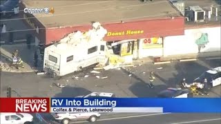 2 hurt after RV crashes into Winchells Donut House in Lakewood [upl. by Narba]