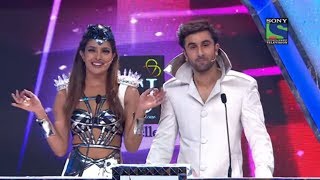 59th Filmfare Awards  Full Filmfare Awards 2013 In HD  Priyanka Chopra Jonas  Ranbir Kapoor [upl. by Etnuhs]