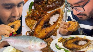 Eating DinnerRice amp Big Hilsa Fish Elish Lej Vorta With Friends at Mawa Ghat [upl. by Kynan]