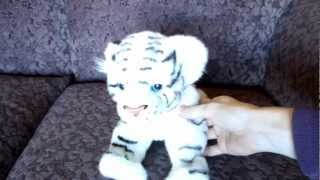 FURREAL FRIENDS JUNGLE CAT WILD WHITE TIGER CUB [upl. by Aicilana]