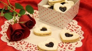 شیرینی‌ بادامی مربایی Linzer Cookies [upl. by Eve]