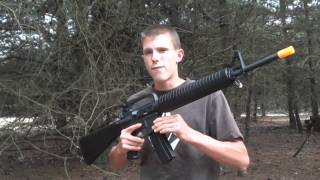 JG M16A2 Airsoft Gun Overview [upl. by Nnyleitak]