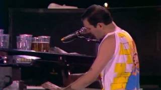 Bohemian Rhapsody Live at Wembley 11071986 [upl. by Olson122]