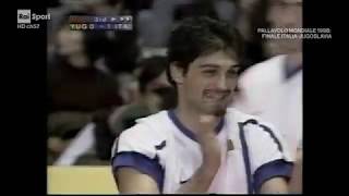 29111998 Finale Mondiali Maschili Volley Italia  Jugoslavia 30 [upl. by Ahsila]