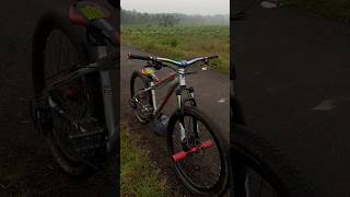 mtb cycle trending mtb stunt 😱🤯omg😳🙌🤠🤗 [upl. by Anillehs]