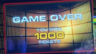 Deal or no deal Arcade Game Jackpot 1000 tickets [upl. by Jary]