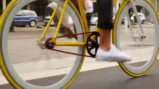 Fixed Gear Bike Tricks  Fixie Lifestyle biking in Barcelona [upl. by Ternan63]