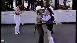 BAILANDO BANDA QUEBRADITA EN LOS 90 [upl. by Engelbert63]