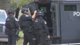 One person in custody after police swarm Evansville home [upl. by Eimaral737]