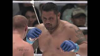 08 Mark Hunt vs Fedor Emelianenko Pride Shockwave 2006 31 December 2006 [upl. by Gide35]