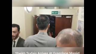 Sheikh Sudais arrives at Greenlane Masjid Birmingham UK July 2016 [upl. by Yriek]