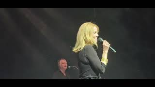 BELINDA CARLISLE  quotI Get Weakquot  Rose Music Center 71123 [upl. by Cogn]