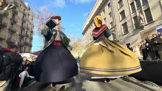 Ball dels Gegants de Sant Antoni  199a Cavalcada dels Tres Tombs de Barcelona [upl. by Ahsiemaj]