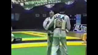 Taekwondo 1985 world championship welter semifinal [upl. by Liu997]