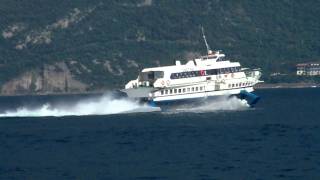 Tragflügelboot auf dem Gardasee [upl. by Annoyed379]