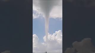 Tromba daria a Marina di Grosseto waterspout italy [upl. by Alocin]