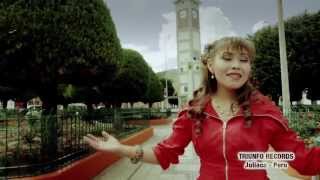 Yarita Lizeth  Madrecita video oficial [upl. by Garzon]