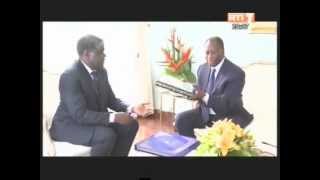 Le Président Ouattara a accordé une audience au gouverneur du district dAbidjan Beugré Mambé [upl. by Ised763]