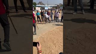 Foreign play gilli danda local game in pushkar fair [upl. by Karame]