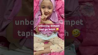 Raisya ga boleh unboxing dompet shortvideo funny comedy lucu cute [upl. by Rosario]