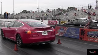 Tesla Model S P85 v Tesla Model S P85  Quietest Drag Race Ever Electric Battle StreetCarDragscom [upl. by Yunfei649]