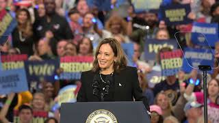 Kamala Harris responds to hecklers during Harrisburg Pa rally [upl. by Magen]