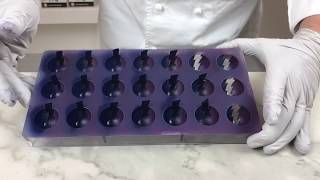 Chocolate Master ClassHow to color and mold Chocolate Bonbons [upl. by Kaplan]