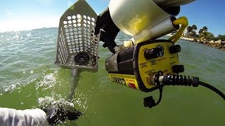 Metal Detecting on Key Biscayne with the Garrett Sea Hunter Mark II [upl. by Ihcekn]