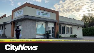 Armed man arrested at Châteauguay mosque [upl. by Wichman23]